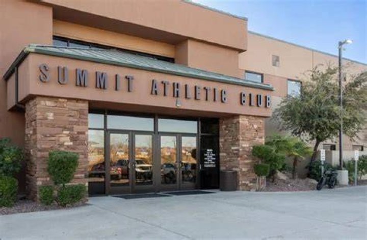 2 Parker Roe Summit Athletic Club