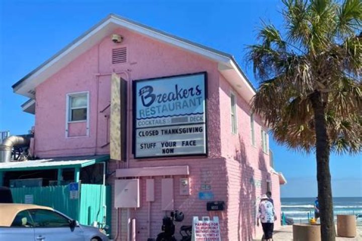 A Guide To New Smyrna Beach's Top Restaurants