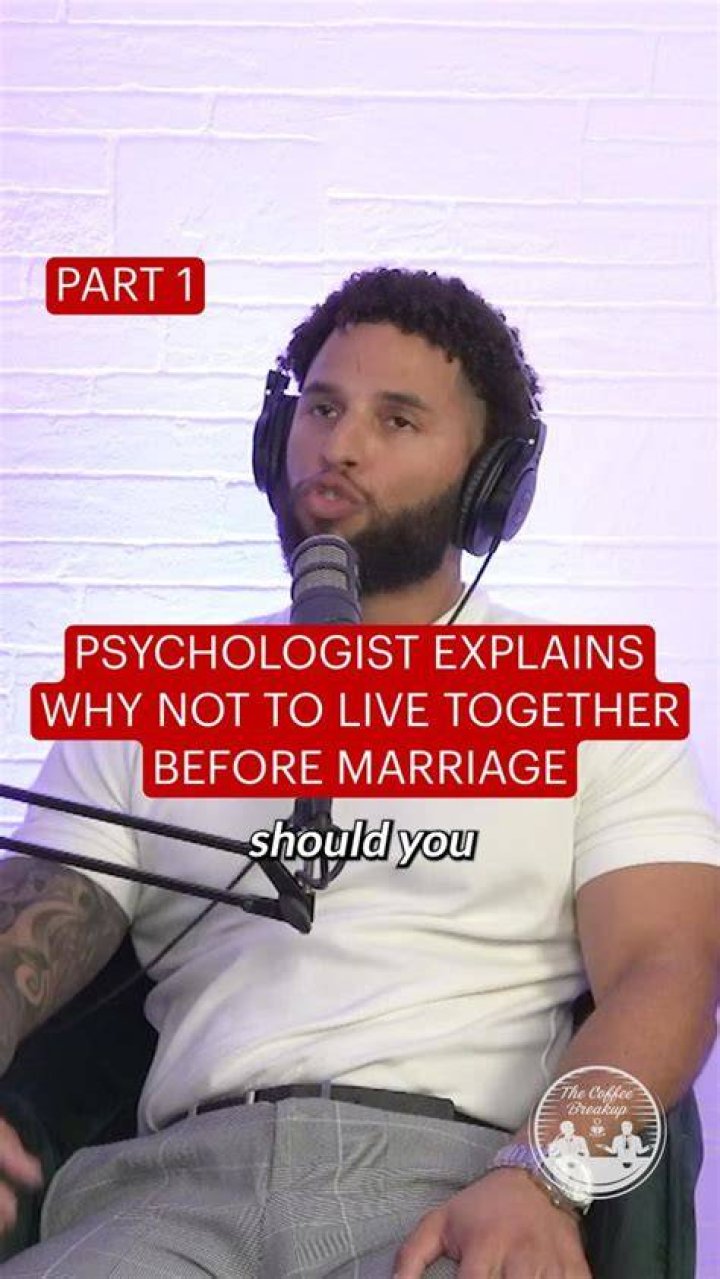 A Psychologist on Why Love Is Blind's Izzy & Stacy Broke Up POPSUGAR