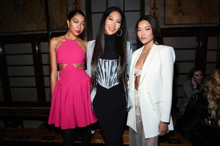BlinkVib | Kimora Lee Simmons (Model)