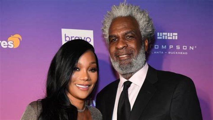 Charles Oakley Married, Wife, Kids, Family, Height, Bio