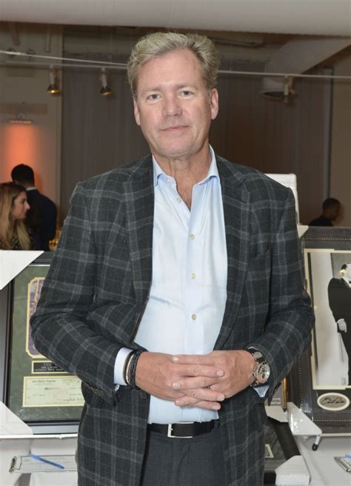 Chris Hansen's Family Life Revealed