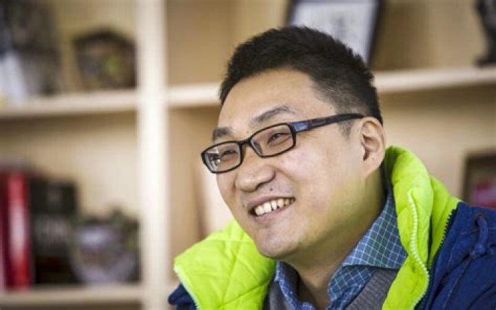 Colin Zheng Huang Net Worth: Career & Lifestyle