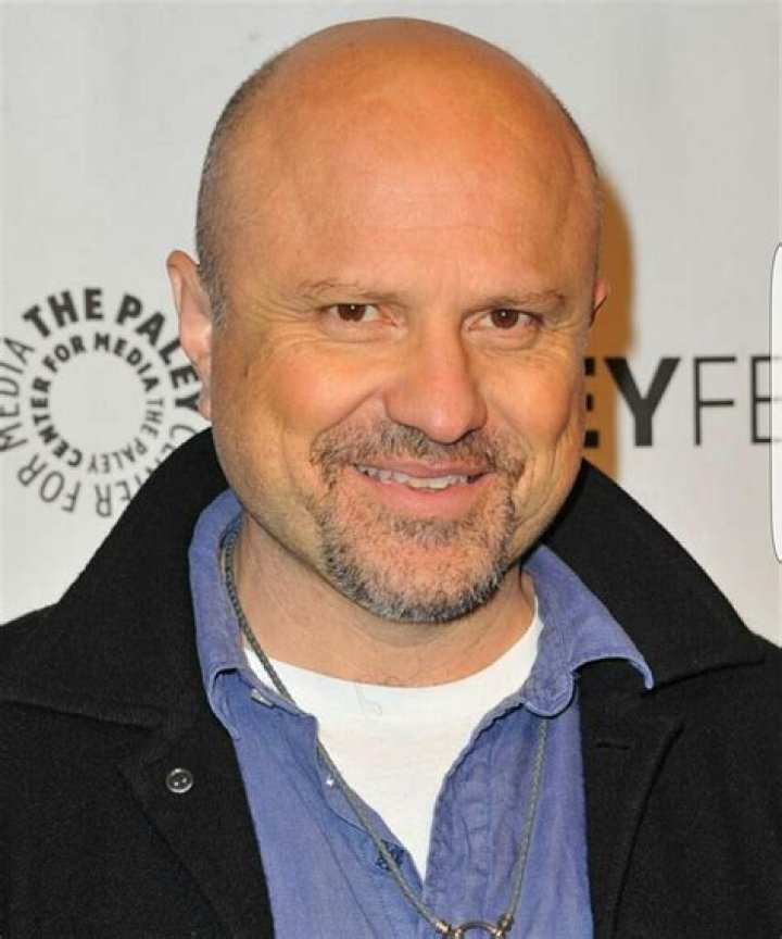 Enrico Colantoni Biography |