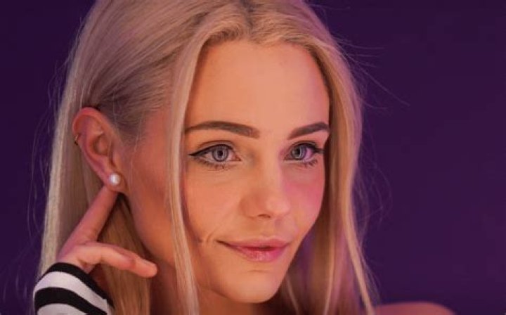 Explore Piper Presley's OnlyFans Experience