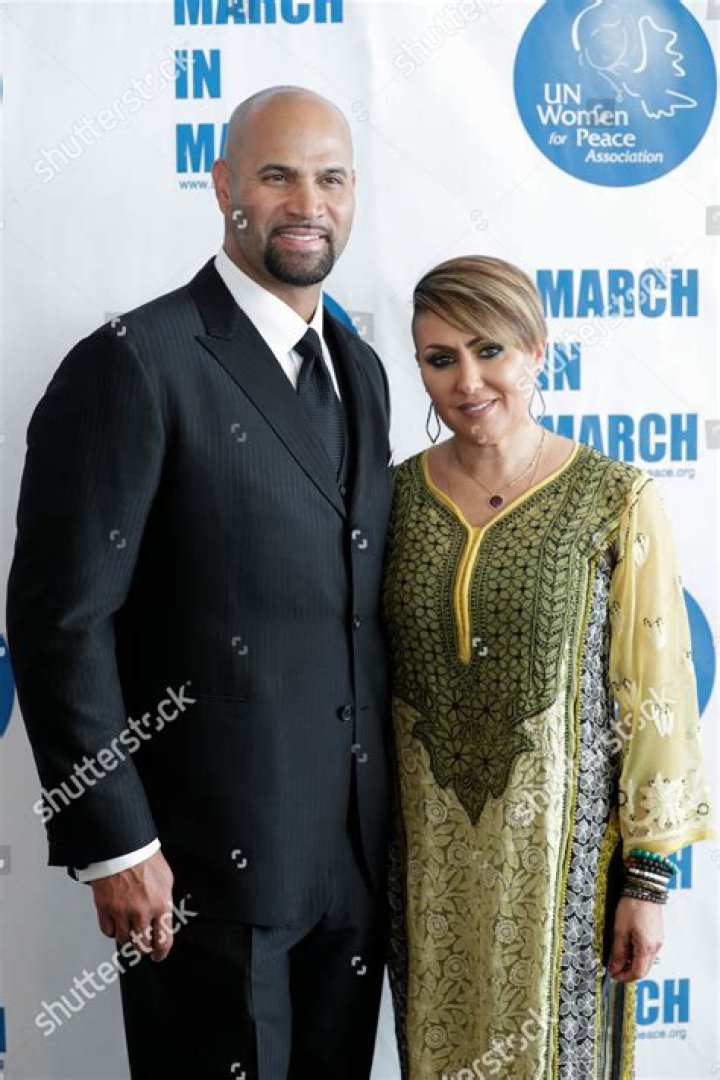 Exploring The Age Of Albert Pujols' Wife