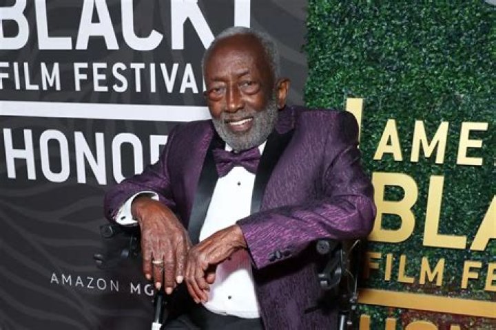 Garrett Morris net worth and salary income estimation Jan, 2024 ·
