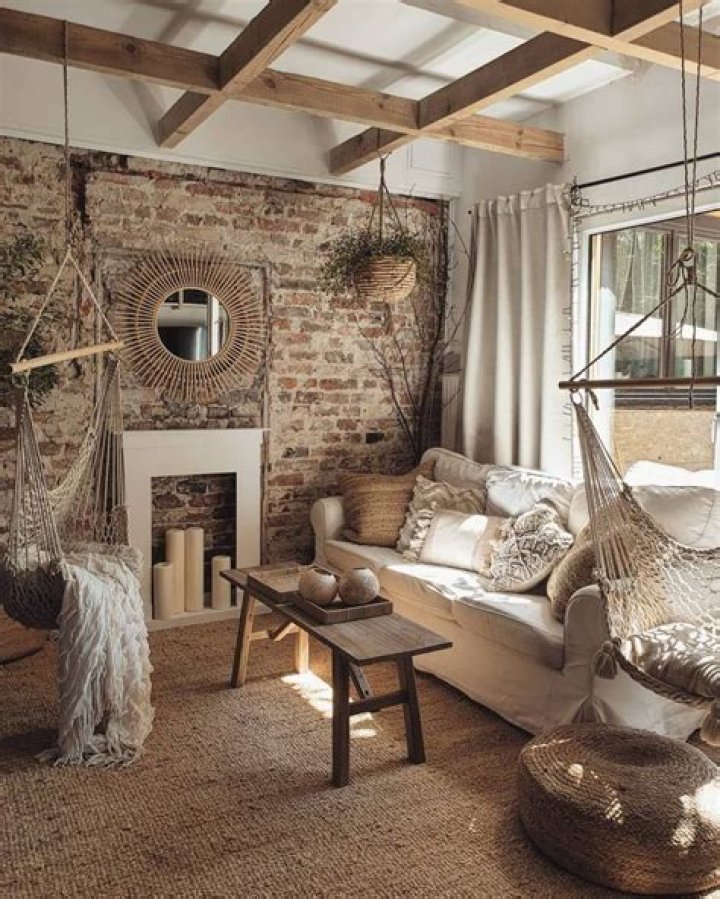 Home Decor Tips Inspired By Skye Summers' Cozy Abode (Exclusive Leaks)