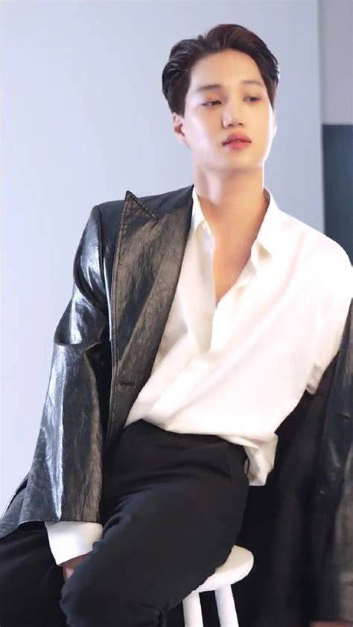 Kim Jongin for L'Optimum Thailand, January 2018 issue kai jongin