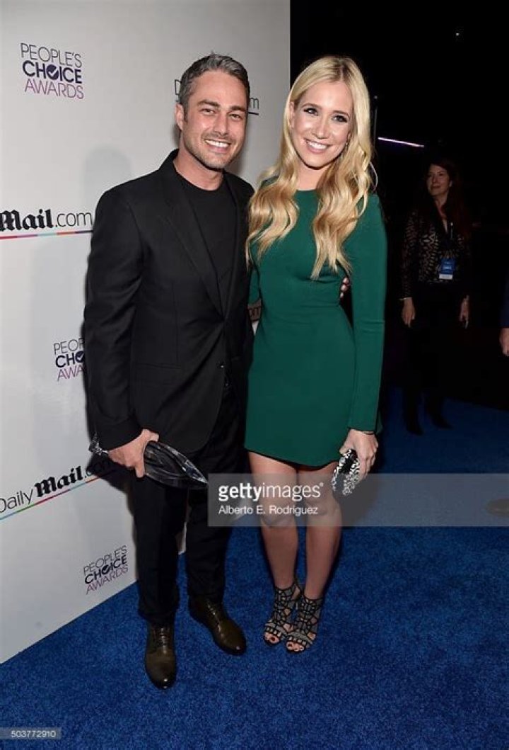 Kristine Leahy Bikini Pics With Husband Find Net Worth and Height Career