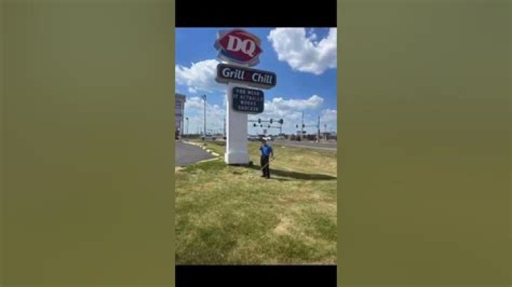 McDonald's, Dairy Queen, and Other Local Businesses in This Missouri Town Have Started a Sign War |