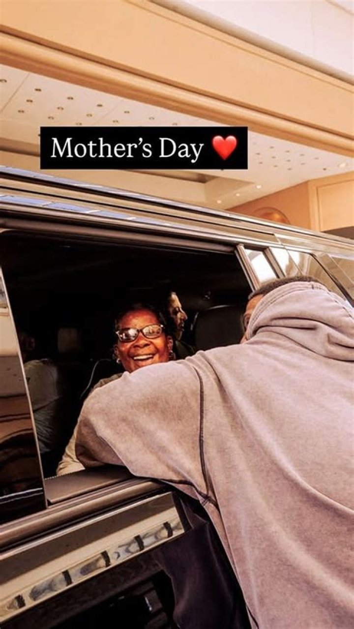 Meet His Father Derrick Shaw, And Mother Anesha Sanchez