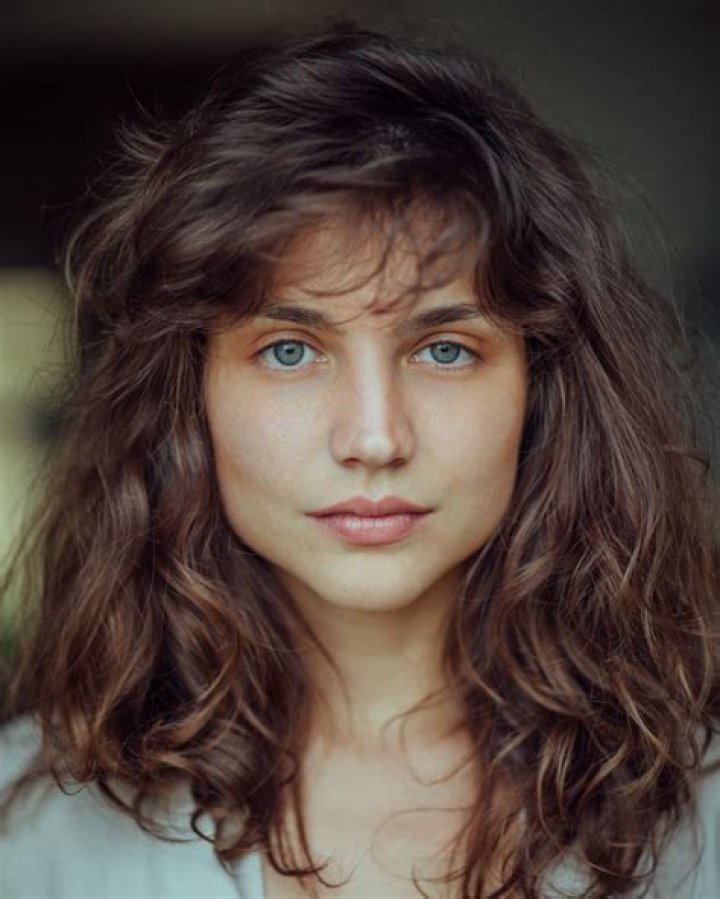 Meet Katarina Cas The Most Successful Slovenian Actress in Hollywood ·