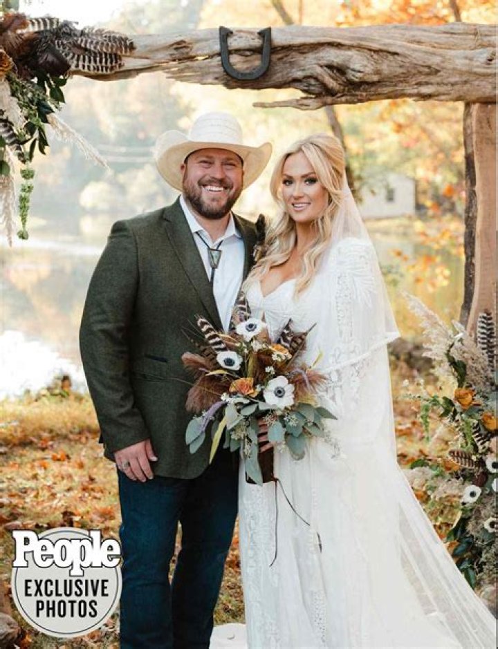 Mitchell Tenpenny Wife Meghan Patrick: Married Life And Children