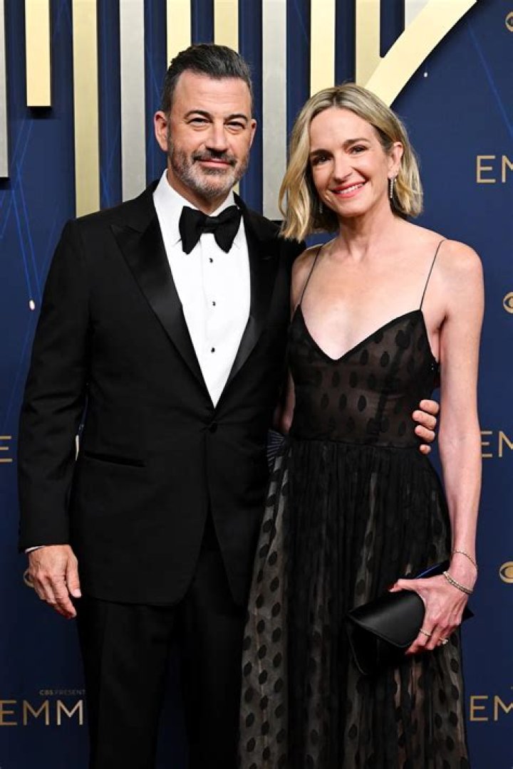 Molly Mcnearney, Jimmy Kimmel’s Wife – Bio, Age, Wiki, Family, Facts