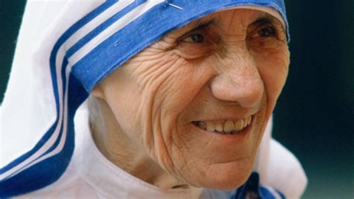 Mother Teresa Net Worth | PicoSync