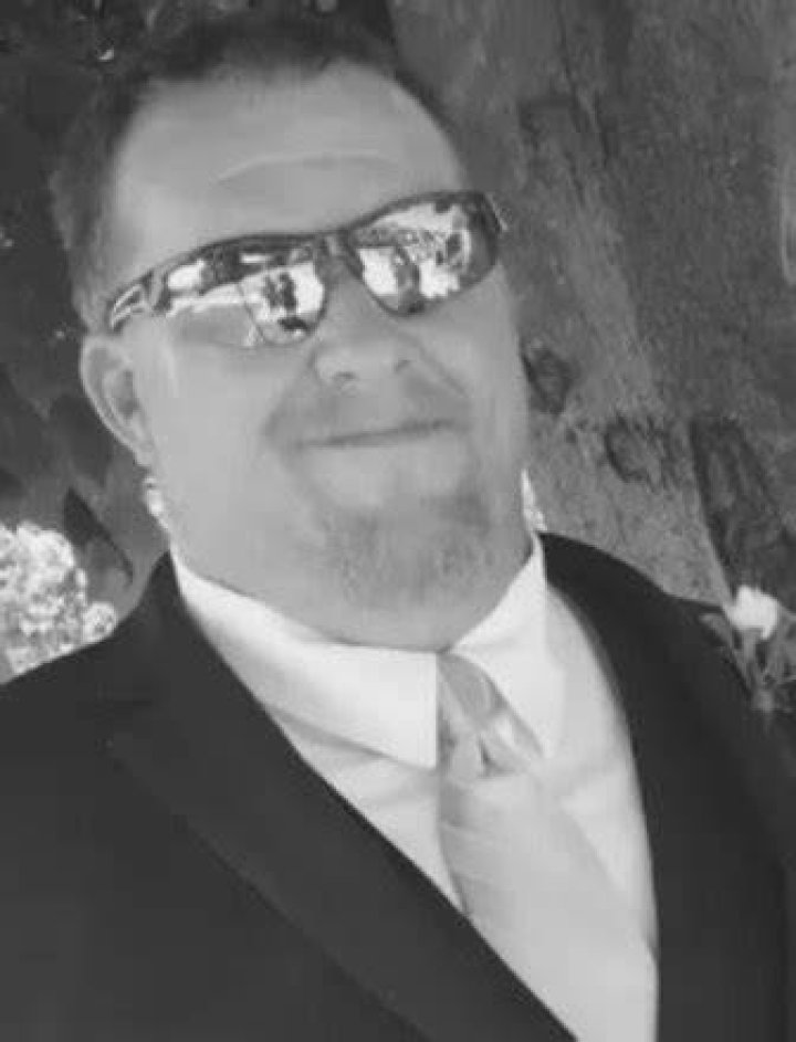 Obituary for Frank Hinton McLeighton Funeral Service