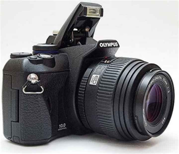 Olympus E-450 review ·