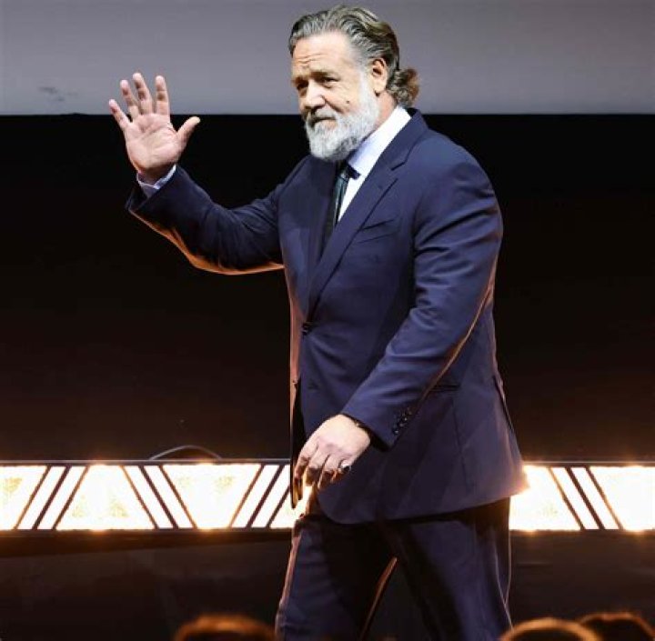 Russell Crowe Net Worth How Much is Crowe Worth?