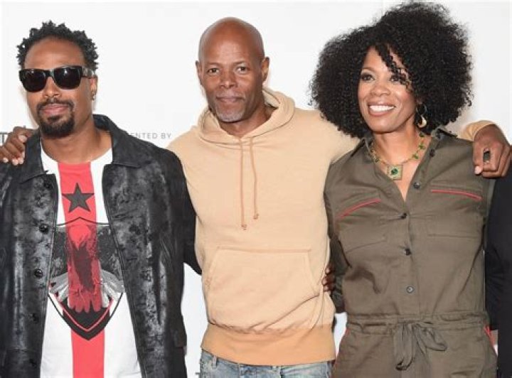 Shawn Wayans' Wife And Philanthropist