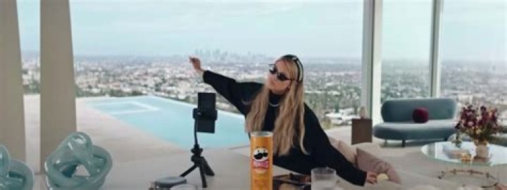 Stars in Super Bowl 2023 Commercials: Alicia Silverstone, More ·