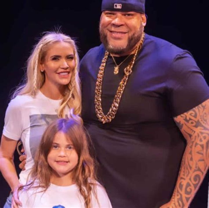 Too Tall Jones Bio, Age, Height, Weight, Education, Family, Wife, Children, Salary, and Net Worth