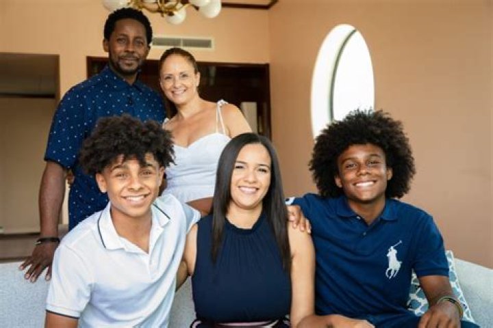 Unlock The Secrets Of Desmond Howard's Wife: Surprising Insights Revealed