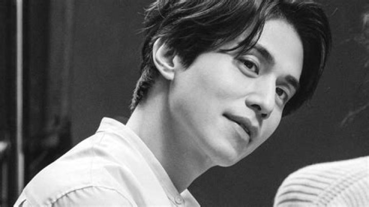 Unveiling Lee Dong Wook's Net Worth: Beyond The Glamour