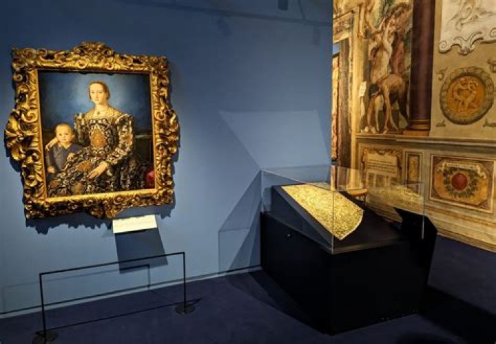 Unveiling The Extraordinary World Of Eleonora Hope: Discoveries And Insights