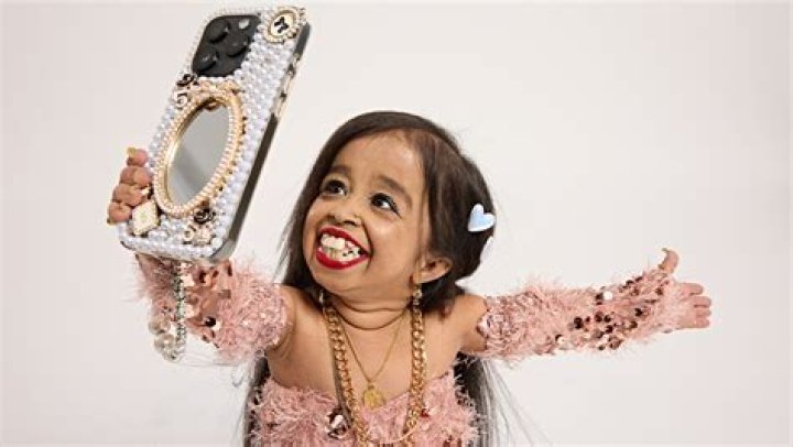 Unveiling The Extraordinary World Of The World's Smallest Woman
