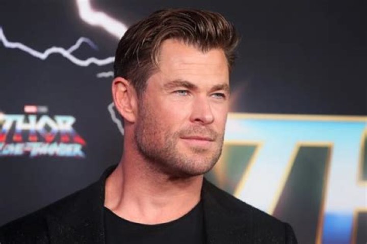 Unveiling The Secrets Of Chris Hemsworth's Towering Presence
