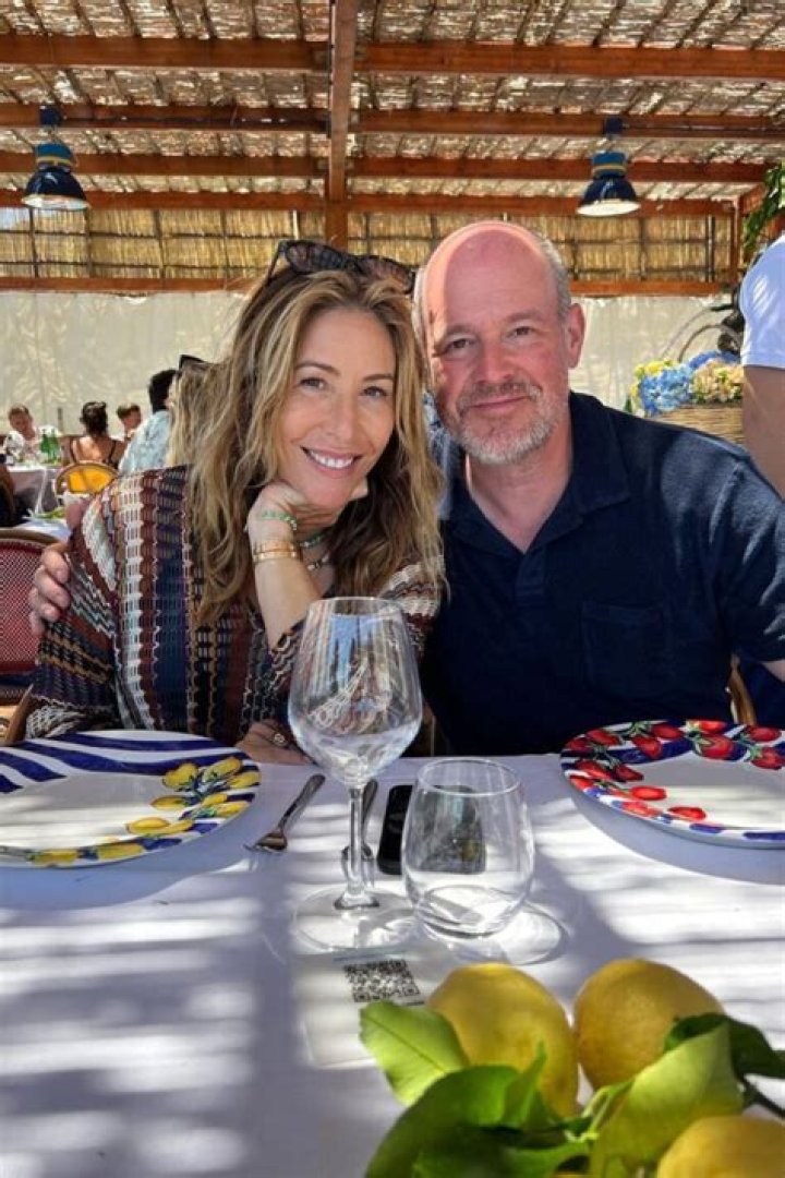 Unveiling The Story Behind Rich Eisen's Remarkable Wife