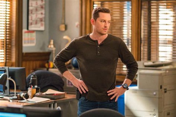 Unveiling The Truth: Jesse Lee Soffer Naked