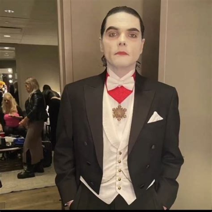 Vampire Money by My Chemical Romance ·