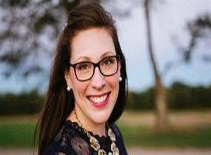 Victor Davis Hanson Wife