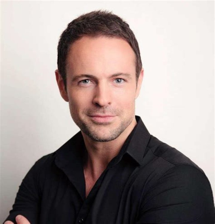VivaVibe | Matthew James Dowden