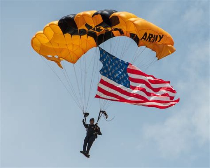 What happened to Michael Ernst? Navy seal dies in parachute mishap