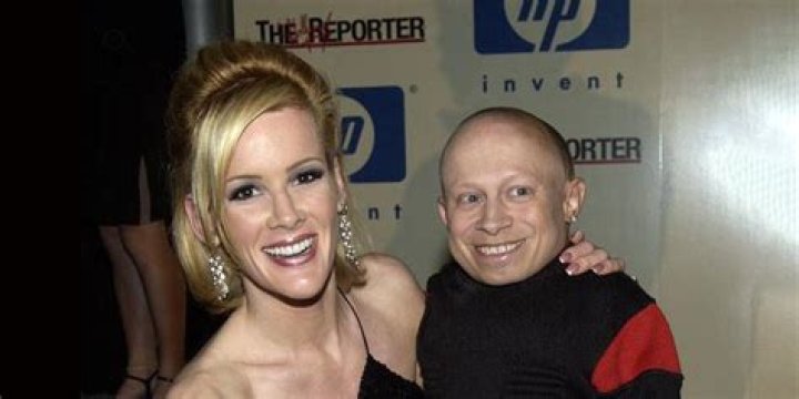Who Is Verne Troyer S Wife Genevieve