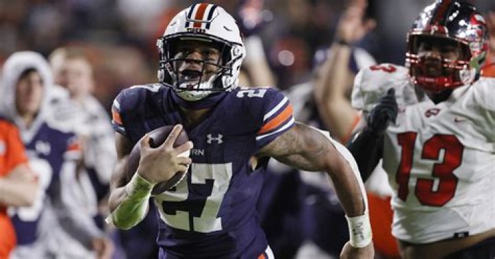 Why are multiple Auburn students being suspended? Alleged video of Tigers RB Jarquez Hunter takes sc ·