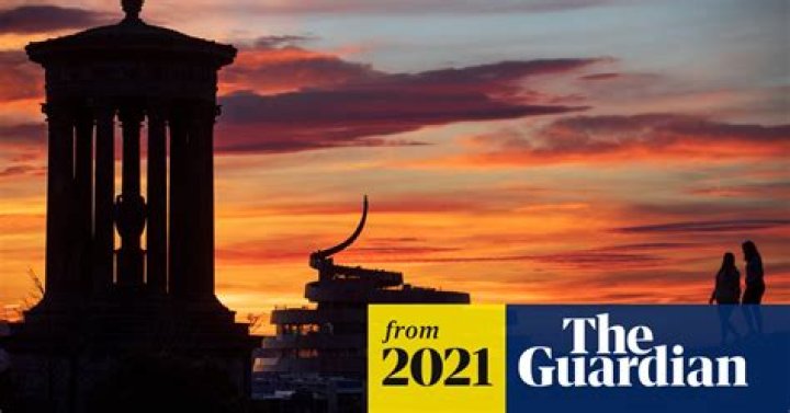 why has a poo emoji arrived on Edinburghs skyline? ·